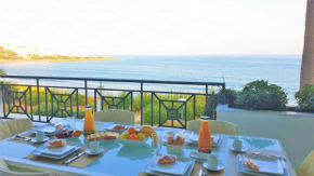 LUXURY APARTMENT FRONTAL BEACH in Doncella Beach, Estepona